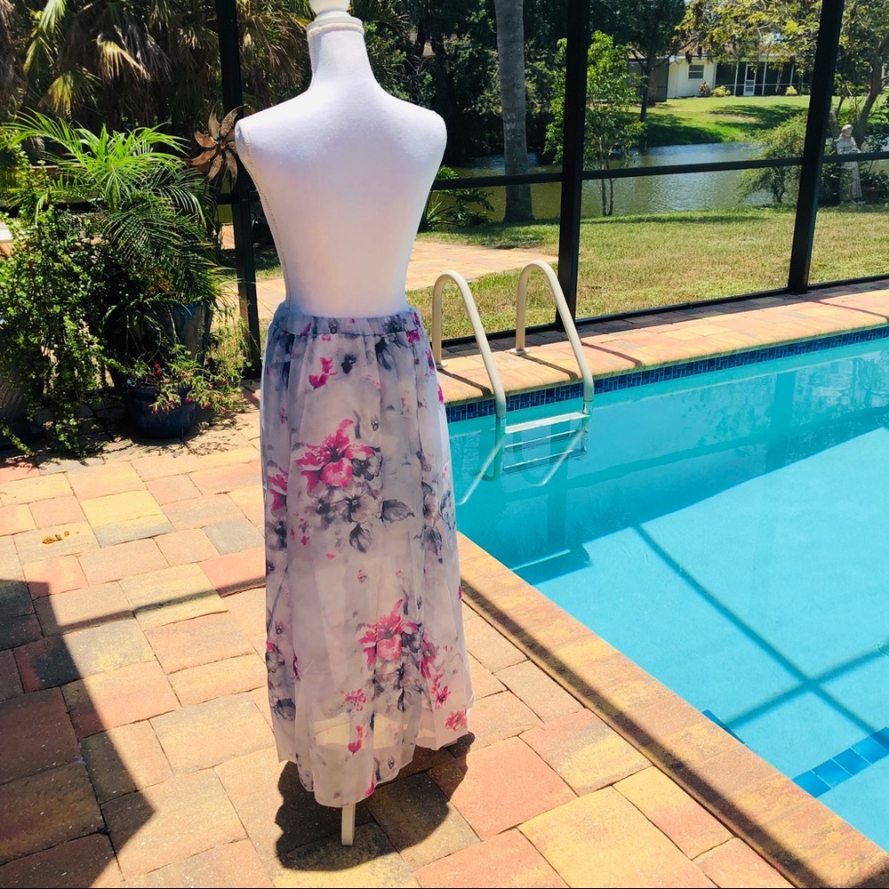 SUMMER Boho Floral Maxi Skirt - Picture 4 of 6
